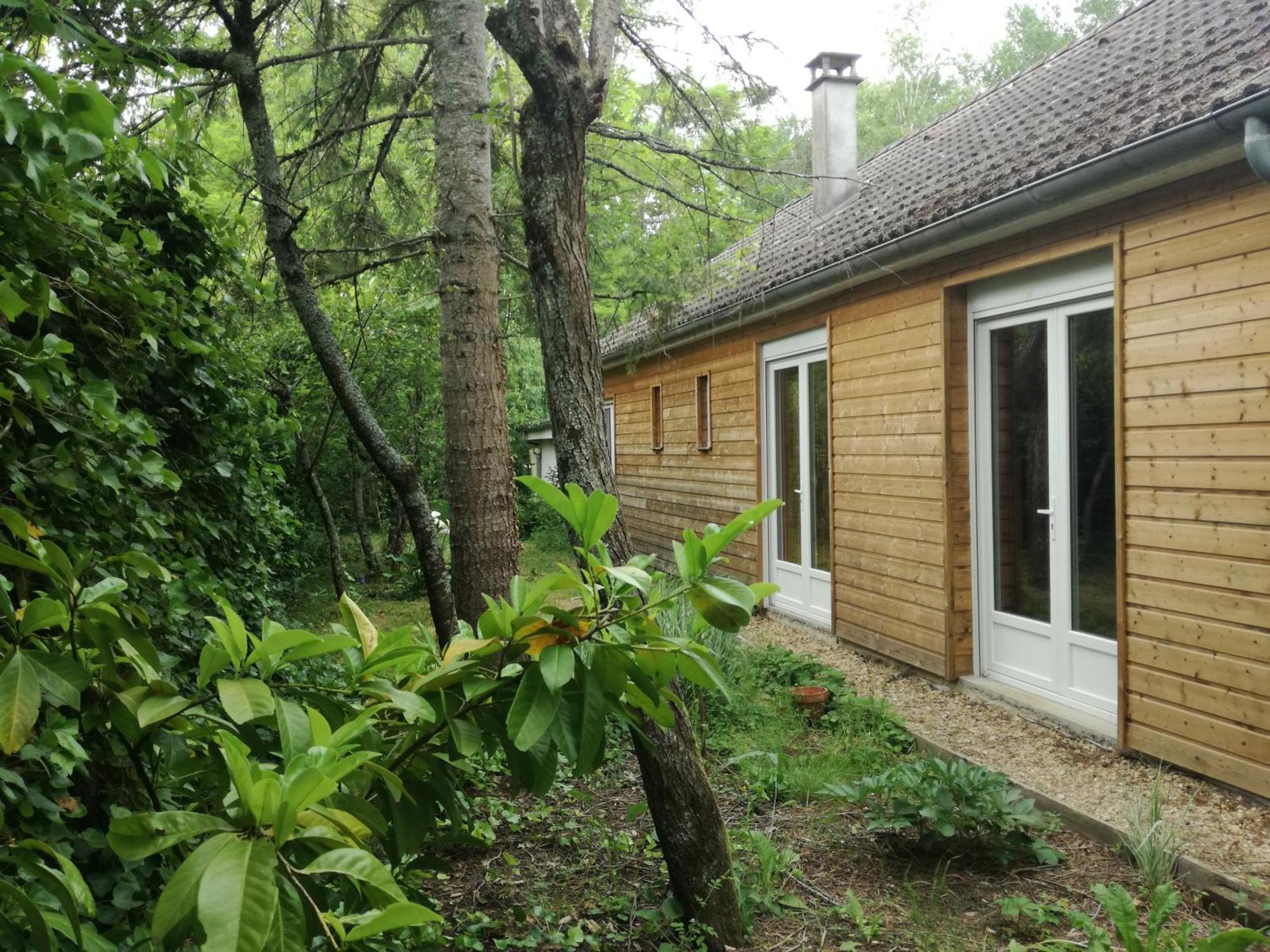 Ferienwohnung Chemin Des Poetes Nevers Exterior foto